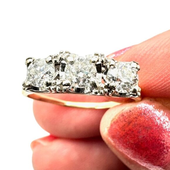 Womens Ring 14K Yellow Gold Diamond Vintage Wedding Anniversary 1 + ctw Size 9.5 - Picture 1 of 7